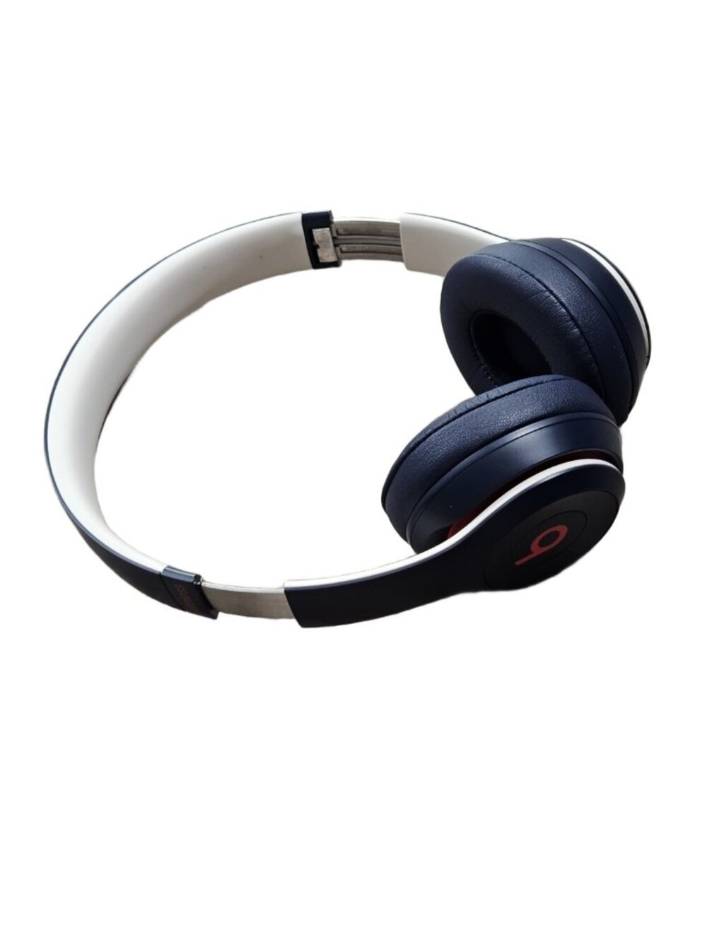 Beats Solo3 Wireless Navy White A1796 Headphones with Case